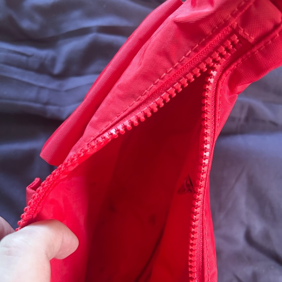 BAGGU Red Mini Bag - Picture 3 of 3